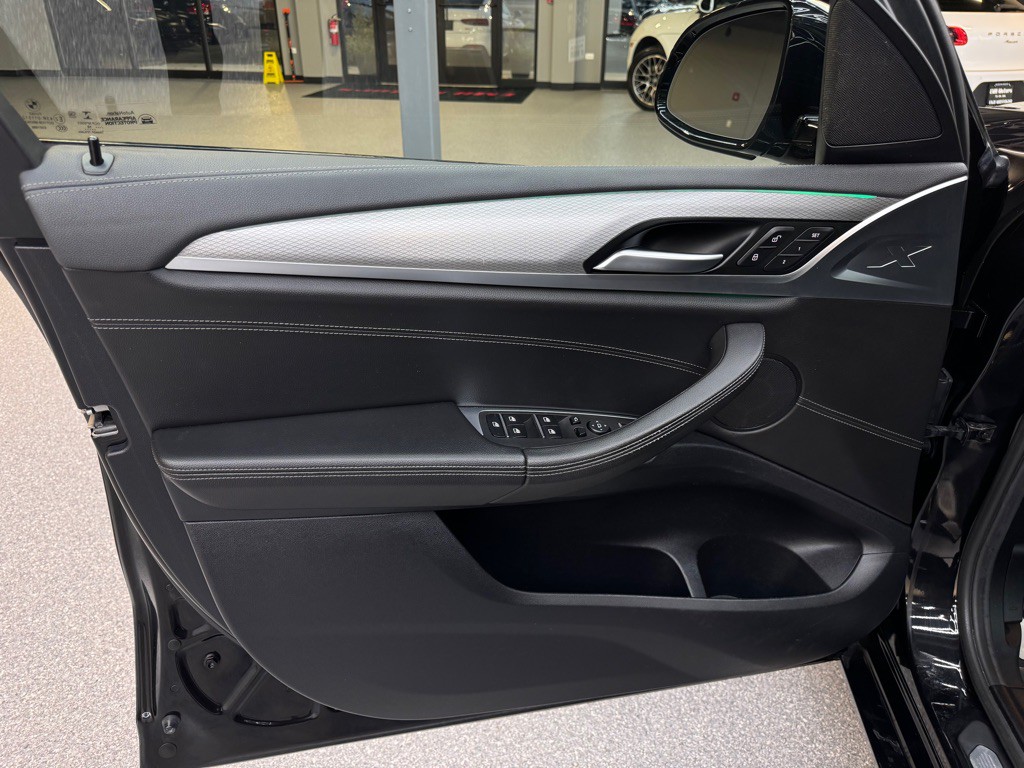 2018 BMW X3 Image 19