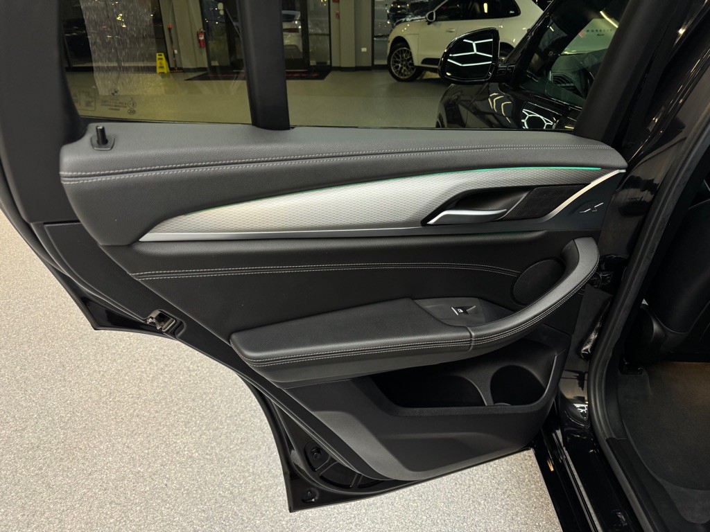 2018 BMW X3 Image 23