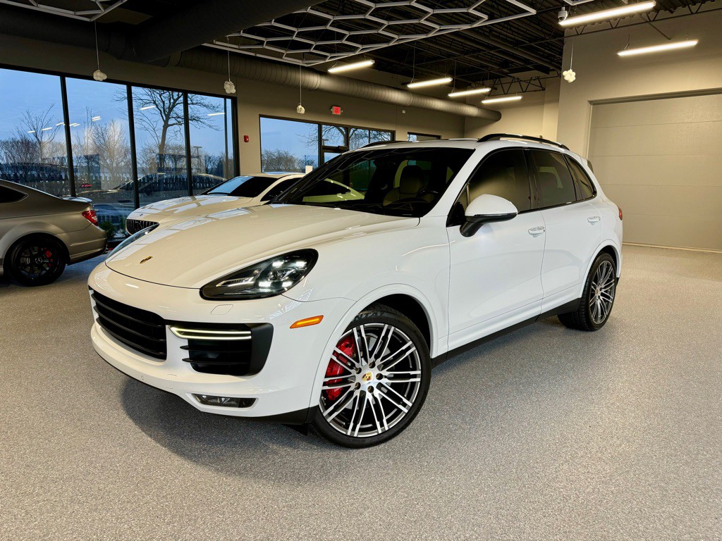 2016 Porsche Cayenne Image 5