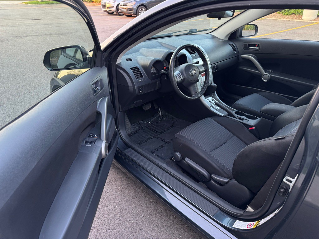 2008 Scion tC Image 10