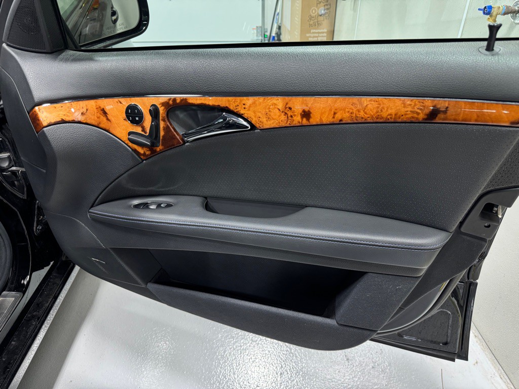 2006 Mercedes-Benz E-Class Image 22