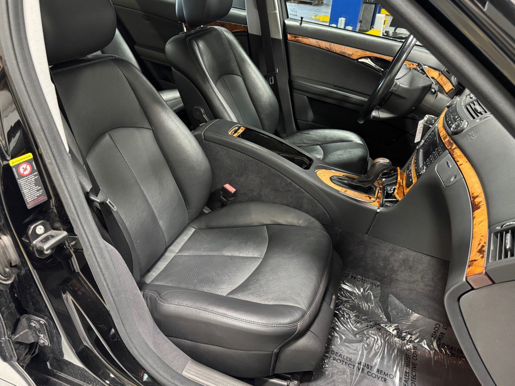 2006 Mercedes-Benz E-Class Image 23