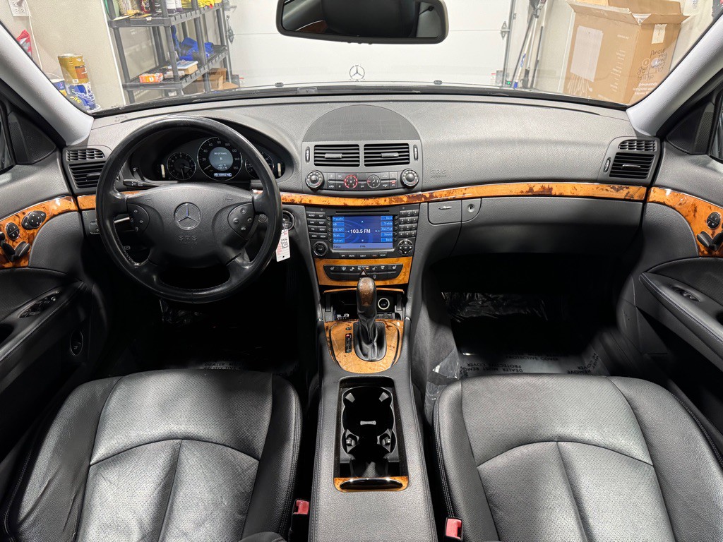 2006 Mercedes-Benz E-Class Image 24