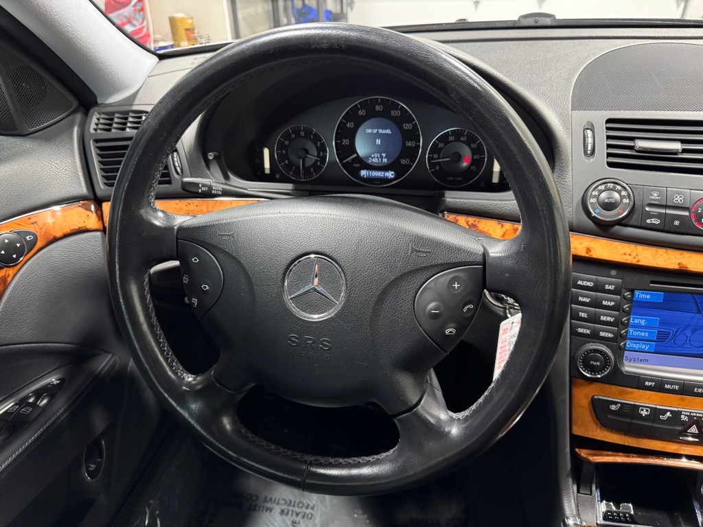 2006 Mercedes-Benz E-Class Image 27
