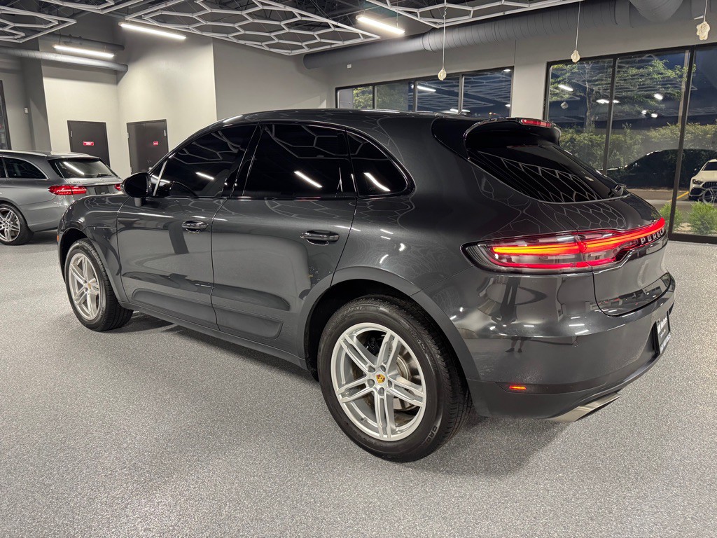2019 Porsche Macan Image 11