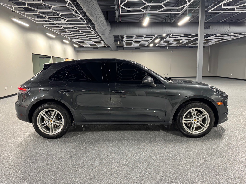 2019 Porsche Macan Image 15