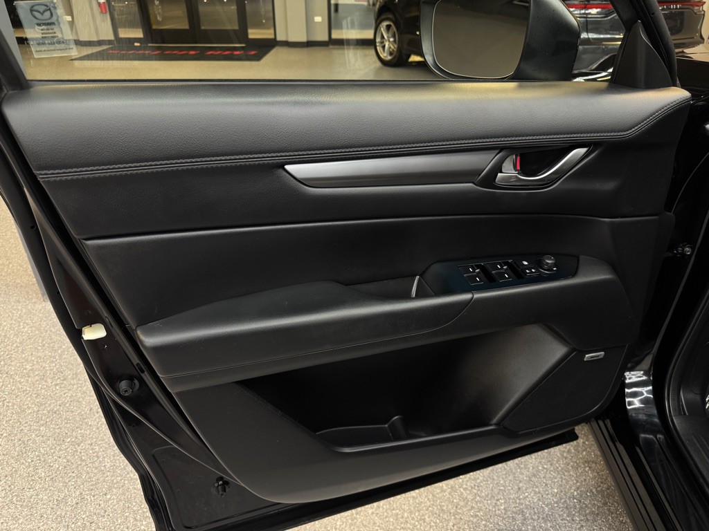 2018 Mazda CX-5 Image 17