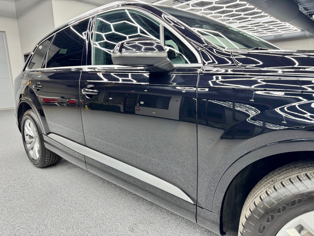 2017 Audi Q7 Image 3