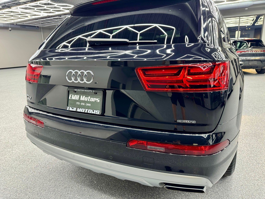2017 Audi Q7 Image 13