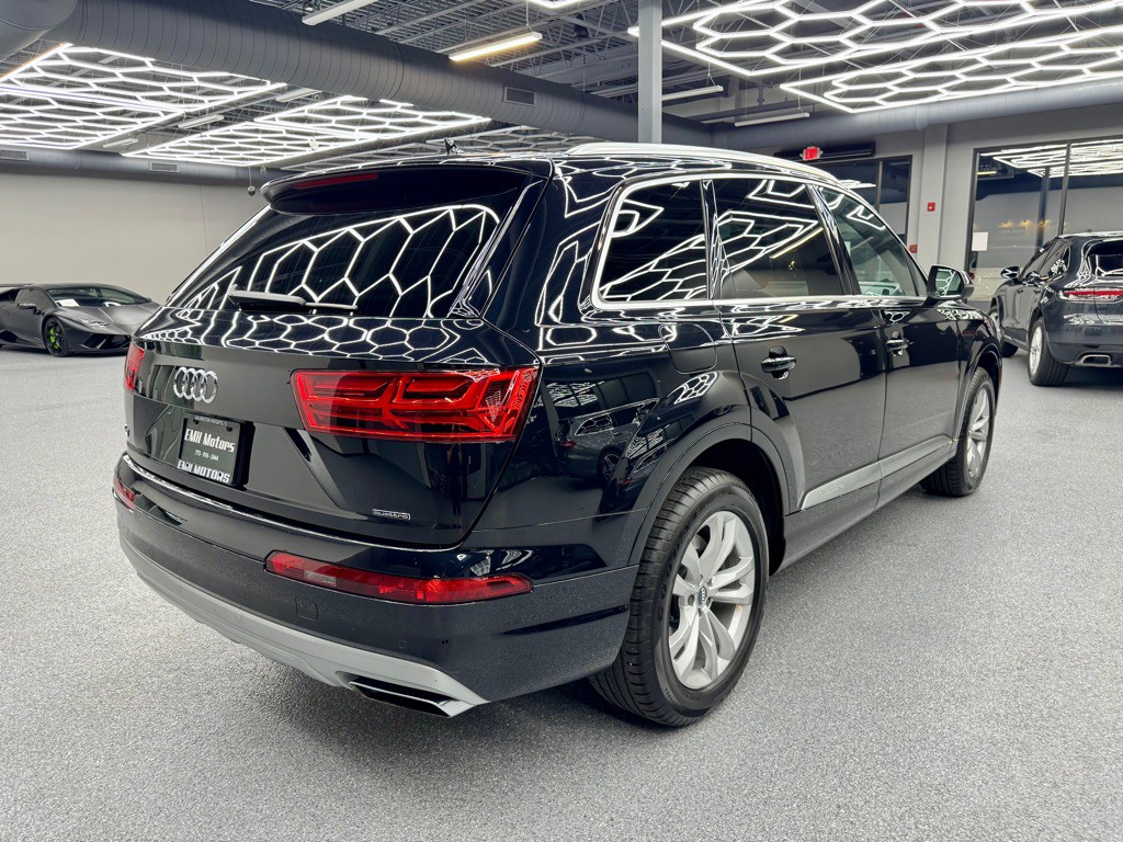 2017 Audi Q7 Image 14