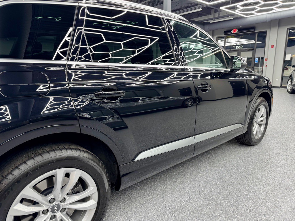 2017 Audi Q7 Image 15
