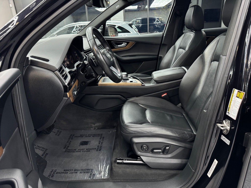 2017 Audi Q7 Image 23