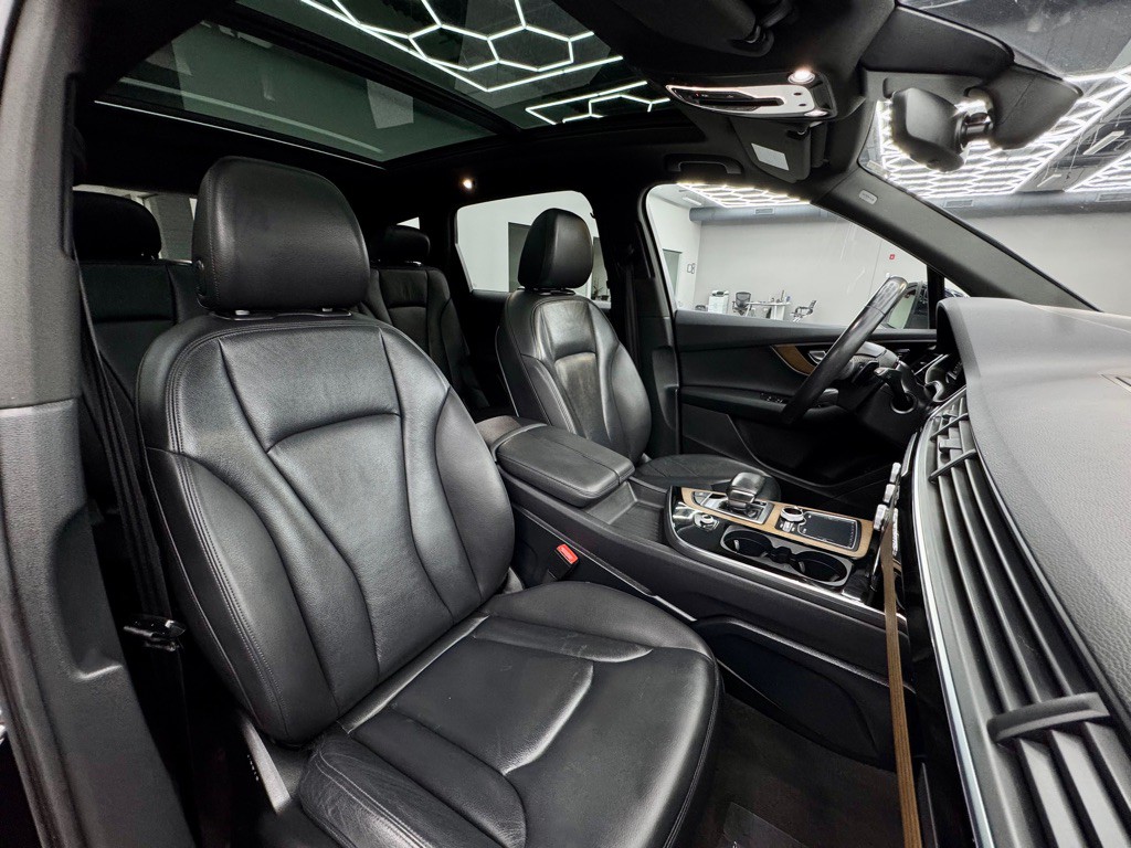 2017 Audi Q7 Image 36