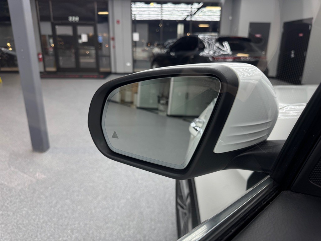 2020 Mercedes-Benz GLC-Class Image 18