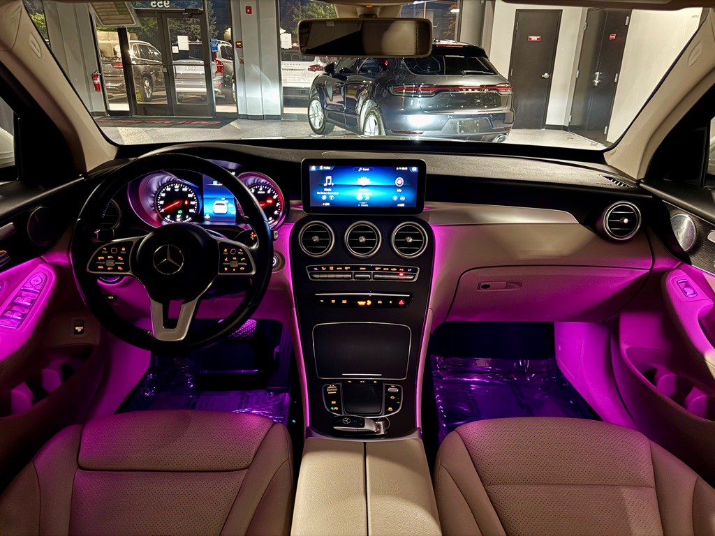 2020 Mercedes-Benz GLC-Class Image 31