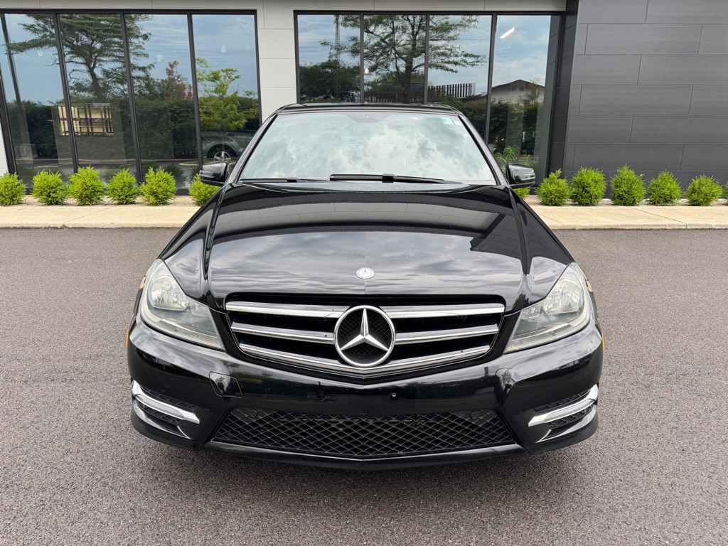 2014 Mercedes-Benz C-Class Image 3