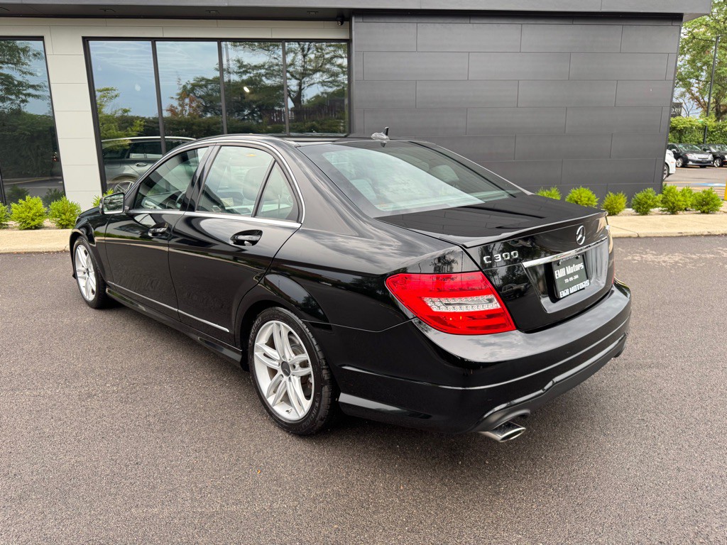 2014 Mercedes-Benz C-Class Image 7