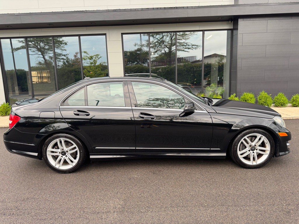 2014 Mercedes-Benz C-Class Image 10