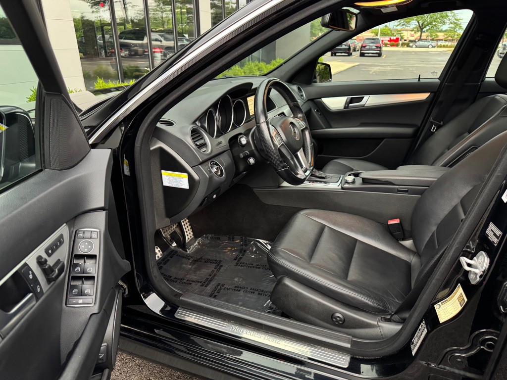 2014 Mercedes-Benz C-Class Image 13