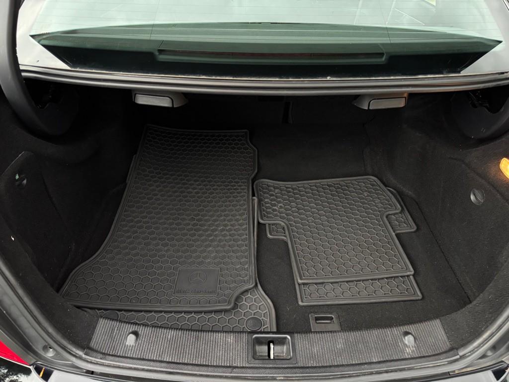 2014 Mercedes-Benz C-Class Image 16