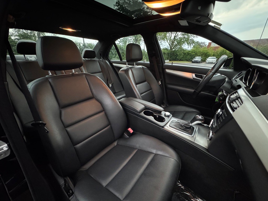2014 Mercedes-Benz C-Class Image 22