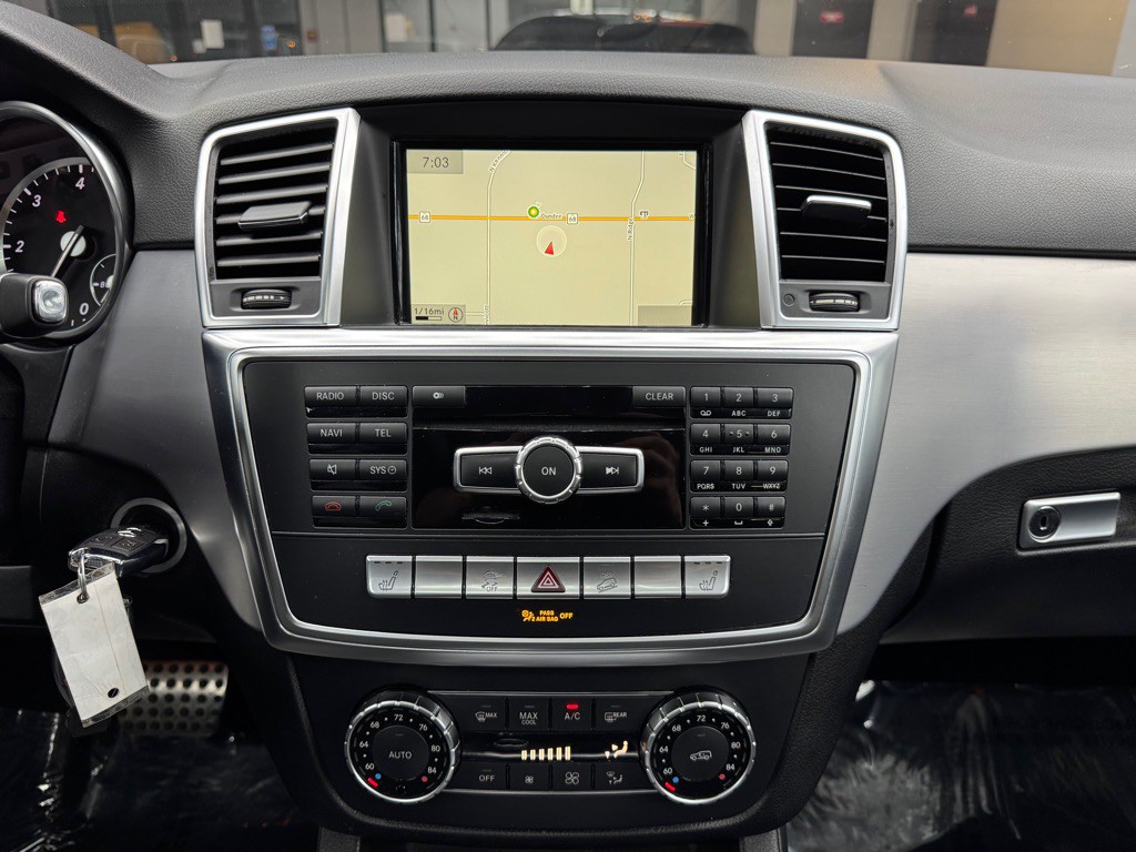 2014 Mercedes-Benz M-Class Image 27