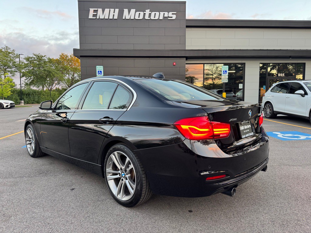 2016 BMW 3 Series Image 9