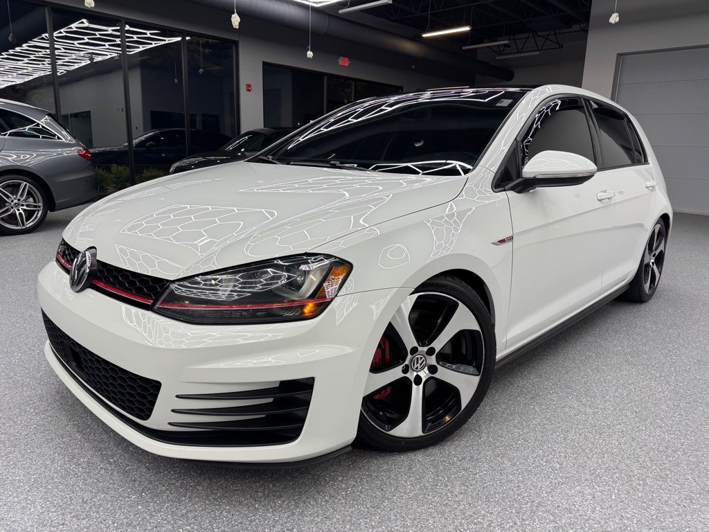 2017 Volkswagen GTI Image 6