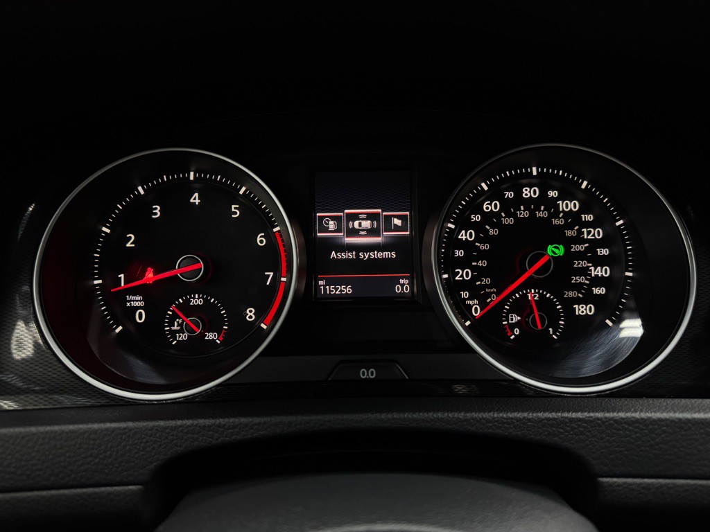 2017 Volkswagen GTI Image 38
