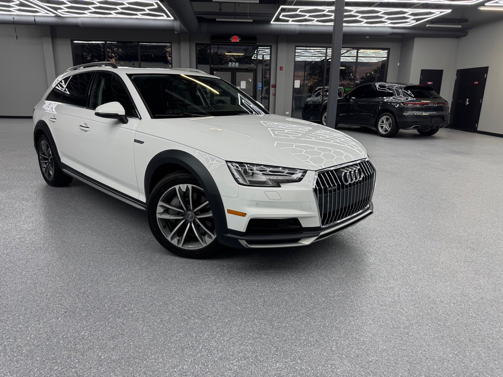 2017 Audi A4 Image 18