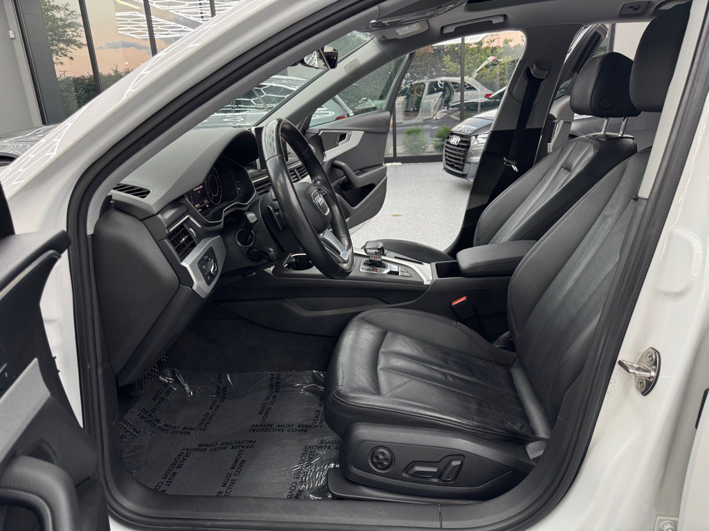2017 Audi A4 Image 22