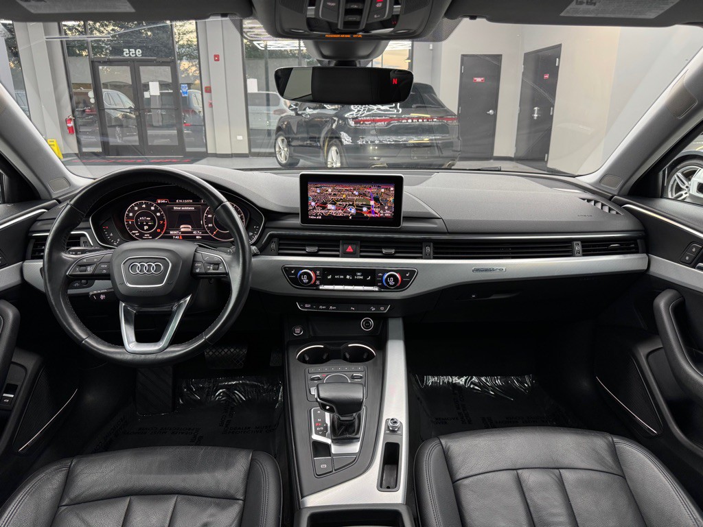 2017 Audi A4 Image 33