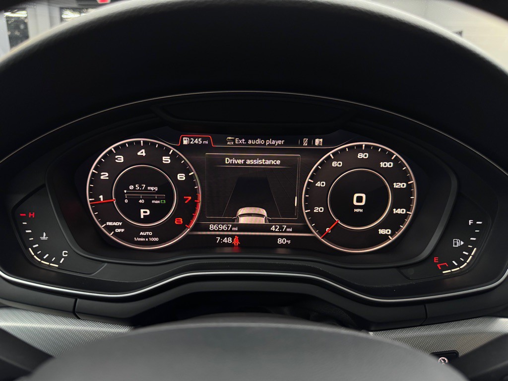2017 Audi A4 Image 44