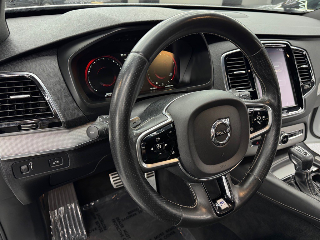 2016 Volvo XC90 Image 22
