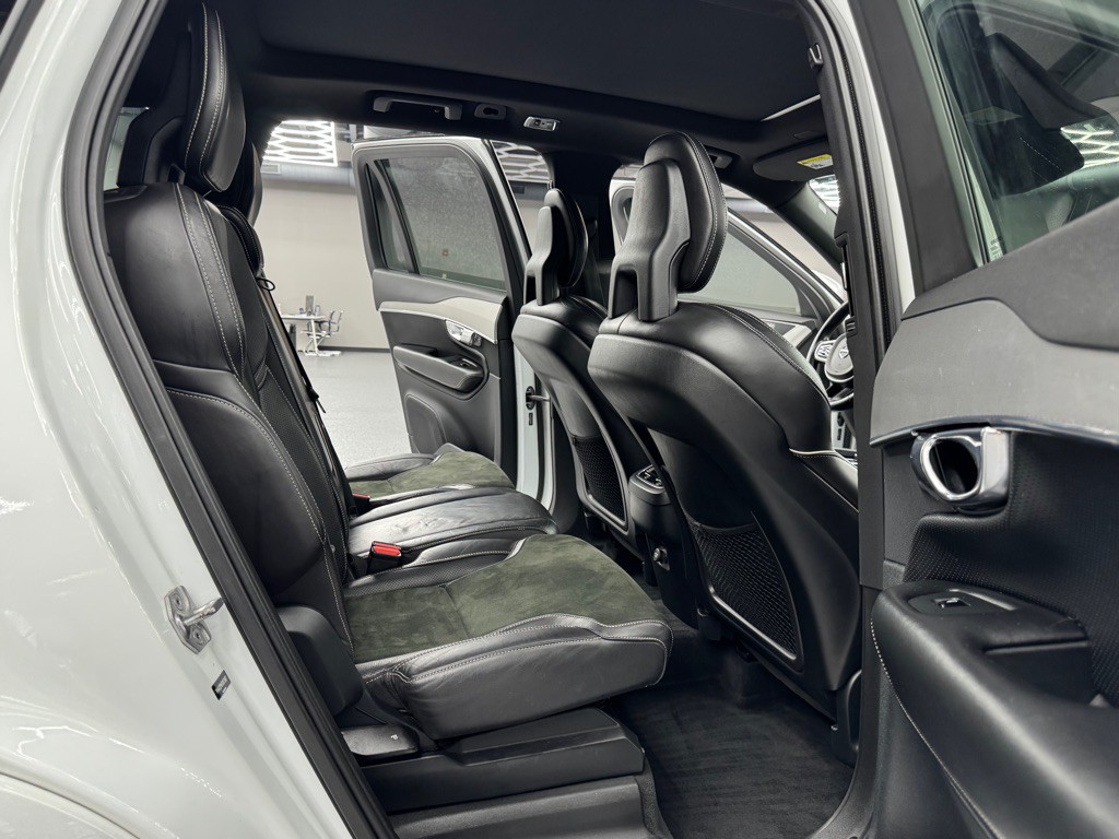 2016 Volvo XC90 Image 29