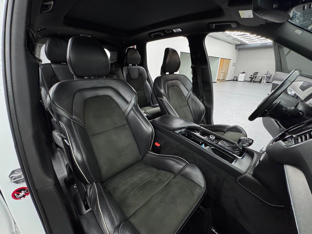 2016 Volvo XC90 Image 33