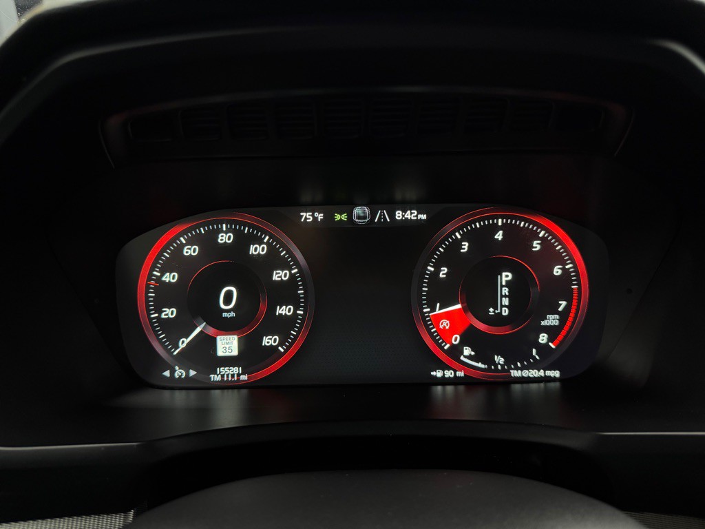 2016 Volvo XC90 Image 44