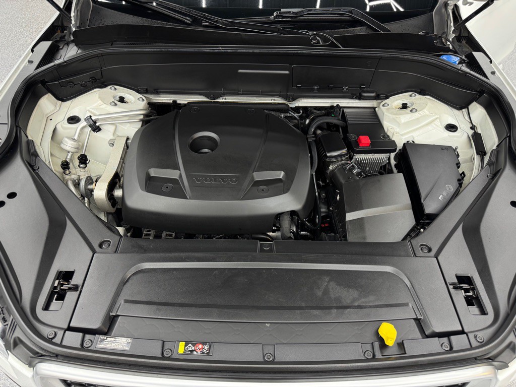 2016 Volvo XC90 Image 46