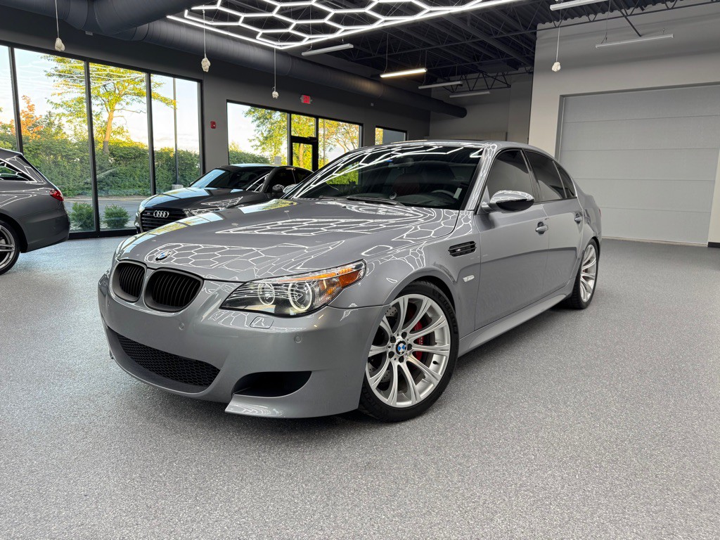 2006 BMW M5 Image 6