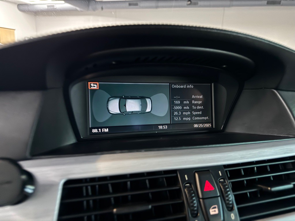 2006 BMW M5 Image 40