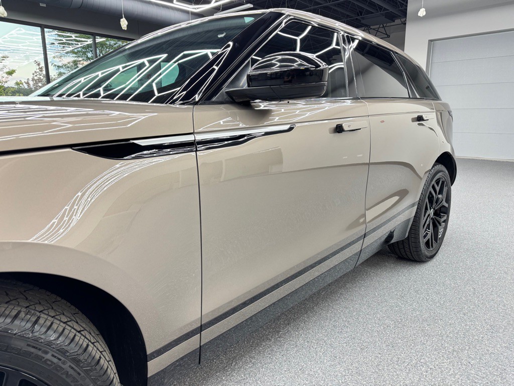 2018 Land Rover Range Rover Image 8