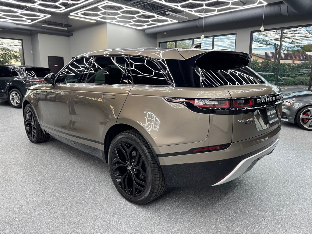 2018 Land Rover Range Rover Image 11