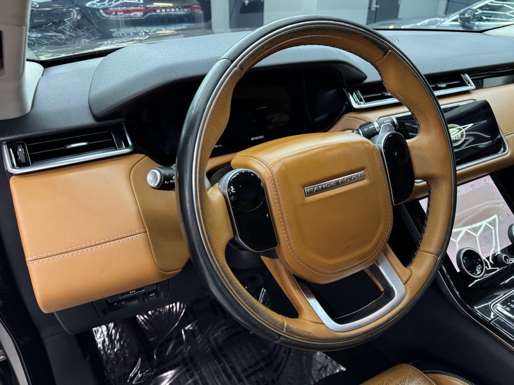 2018 Land Rover Range Rover Image 20