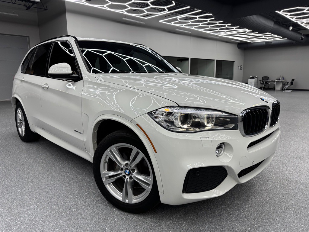 2017 BMW X5 Image 2