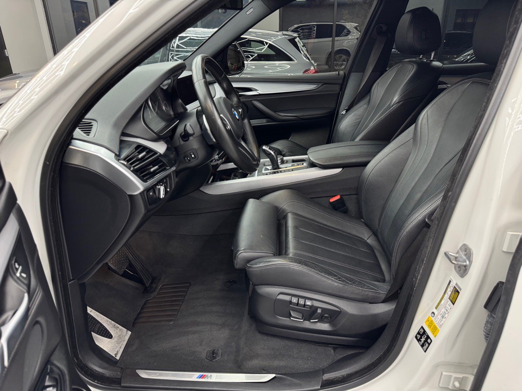 2017 BMW X5 Image 20
