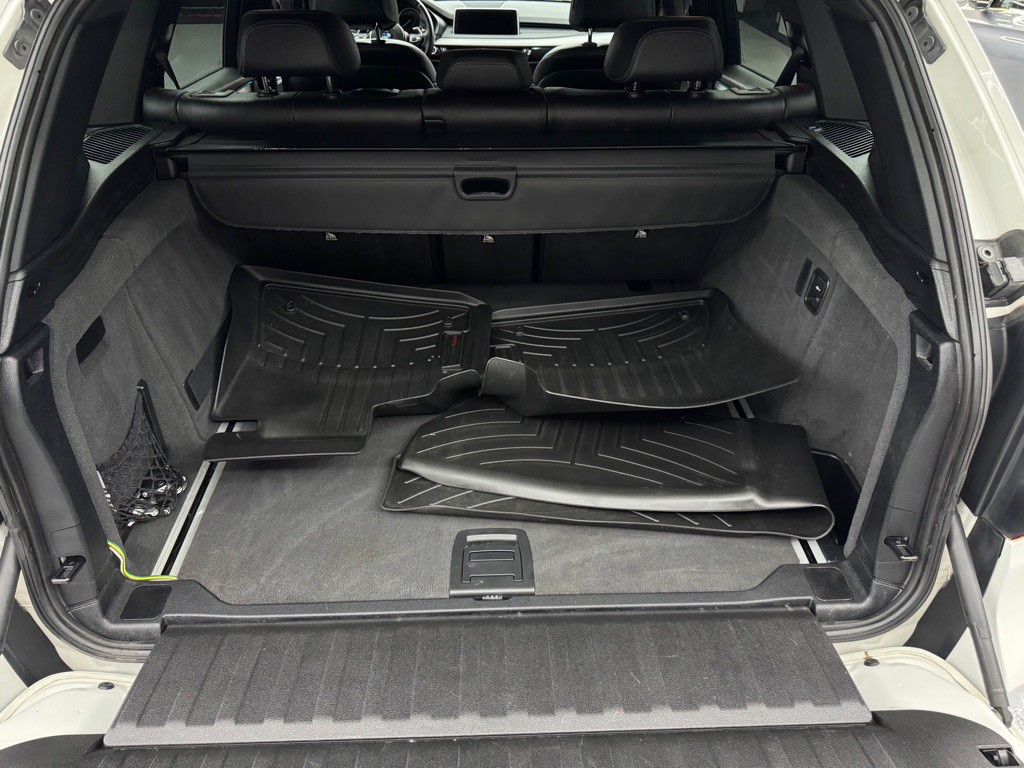 2017 BMW X5 Image 24