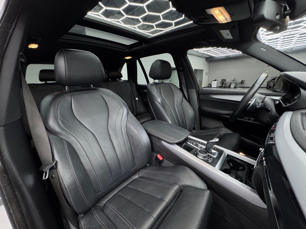 2017 BMW X5 Image 31