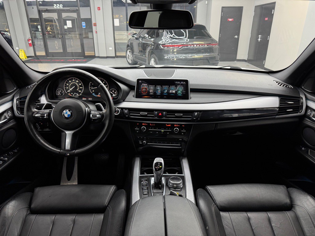2017 BMW X5 Image 33
