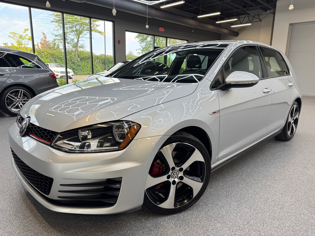 2015 Volkswagen GTI Image 6