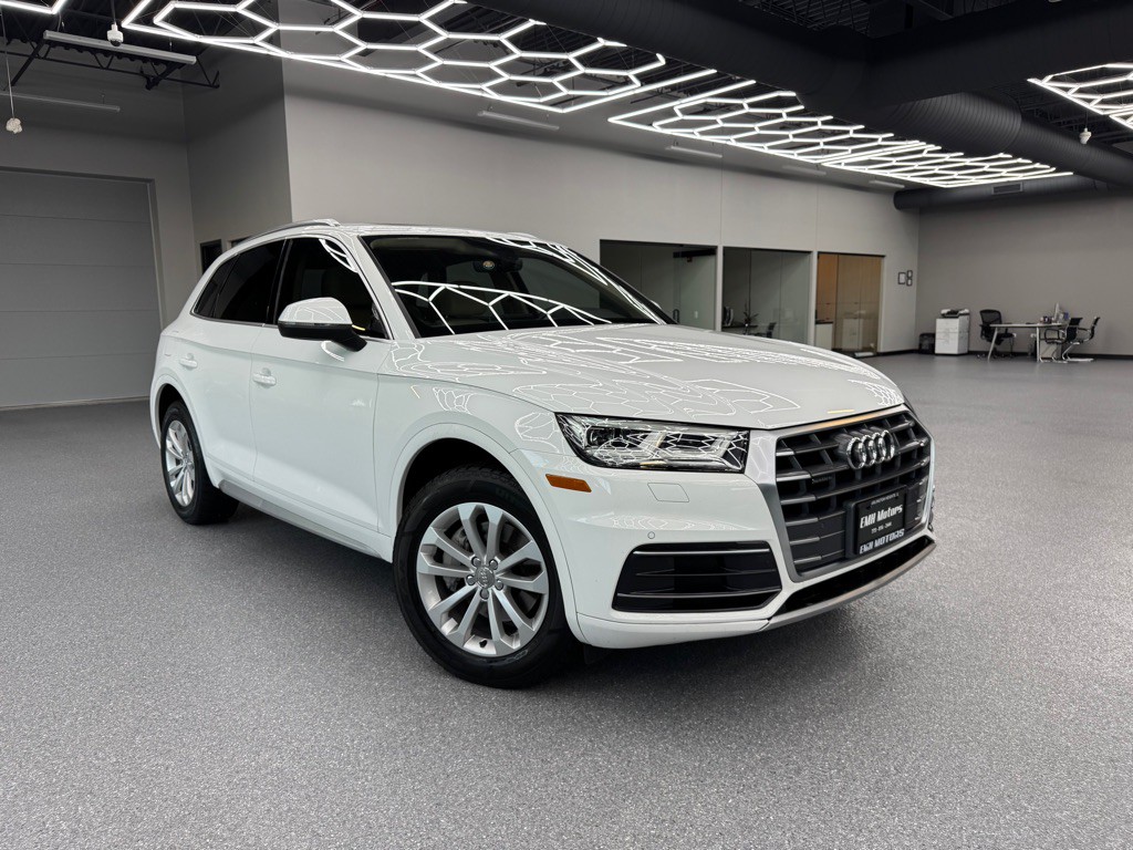 2018 Audi Q5 Image 1